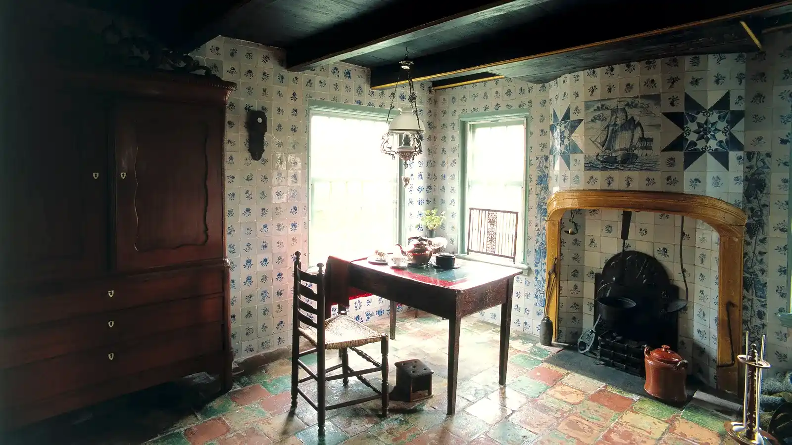 A Dutch fishing village frozen in time